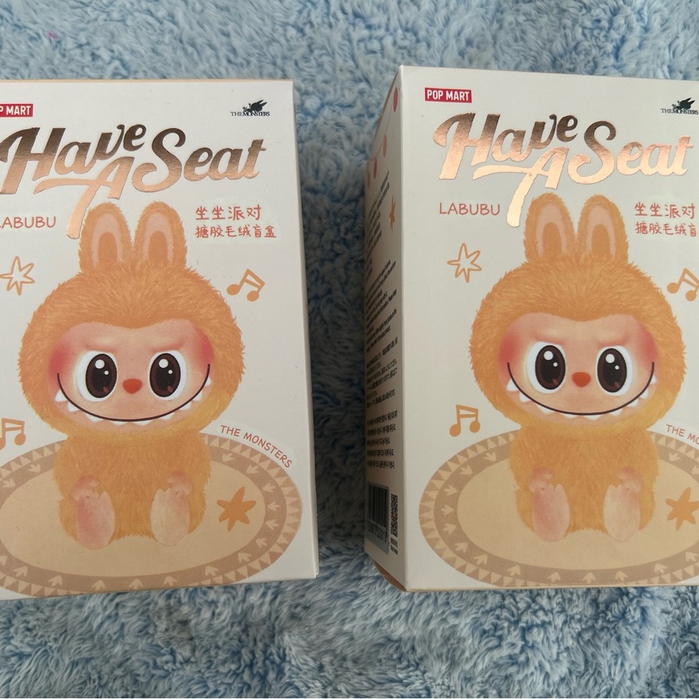 Pop Mart (2)Labubu Have A Seat BRAND NEW AUTHENTIC